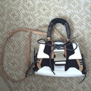 Steve Madden Womens Diego Handbag